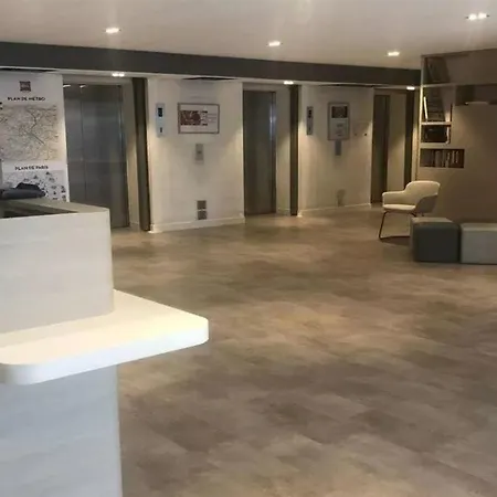 Ibis Paris Porte De Montreuil