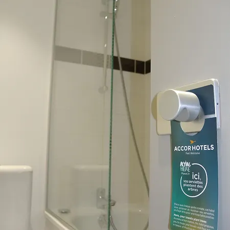 Hotel Ibis Paris Porte De Montreuil 3*