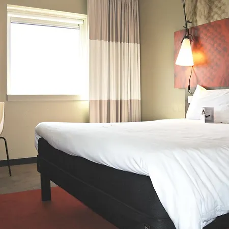 Hotel Ibis Paris Porte De Montreuil 3*