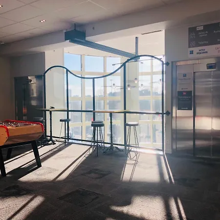 Ibis Paris Porte De Montreuil 3*