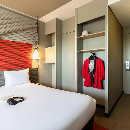 Ibis Paris Porte De Montreuil (Seine-Saint-Denis)