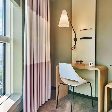 Ibis Paris Porte De 3* Montreuil (Seine-Saint-Denis)