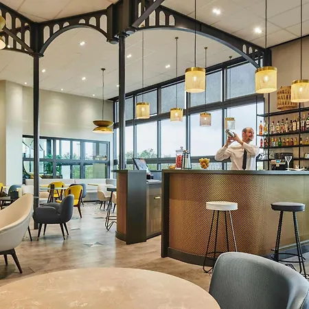 Hotel Ibis Paris Porte De 3*