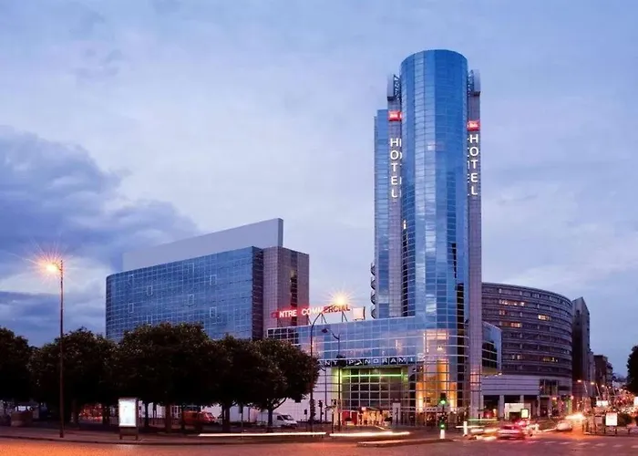 イビス パリ ポルト ドゥ 3* モントルイユ