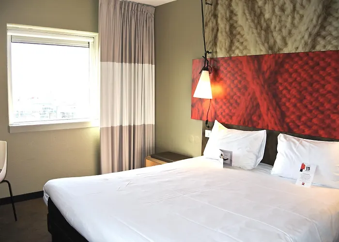 イビス パリ ポルト ドゥ