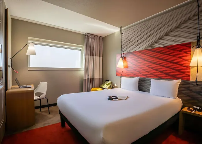 Hotel Ibis Paris Porte De Montreuil (Seine-Saint-Denis)