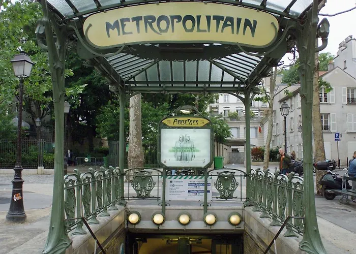 ホテル イビス パリ ポルト ドゥ 3*