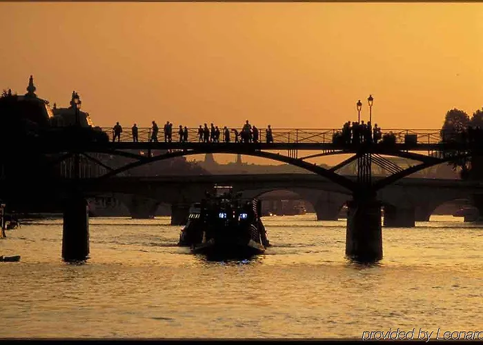 イビス パリ ポルト ドゥ